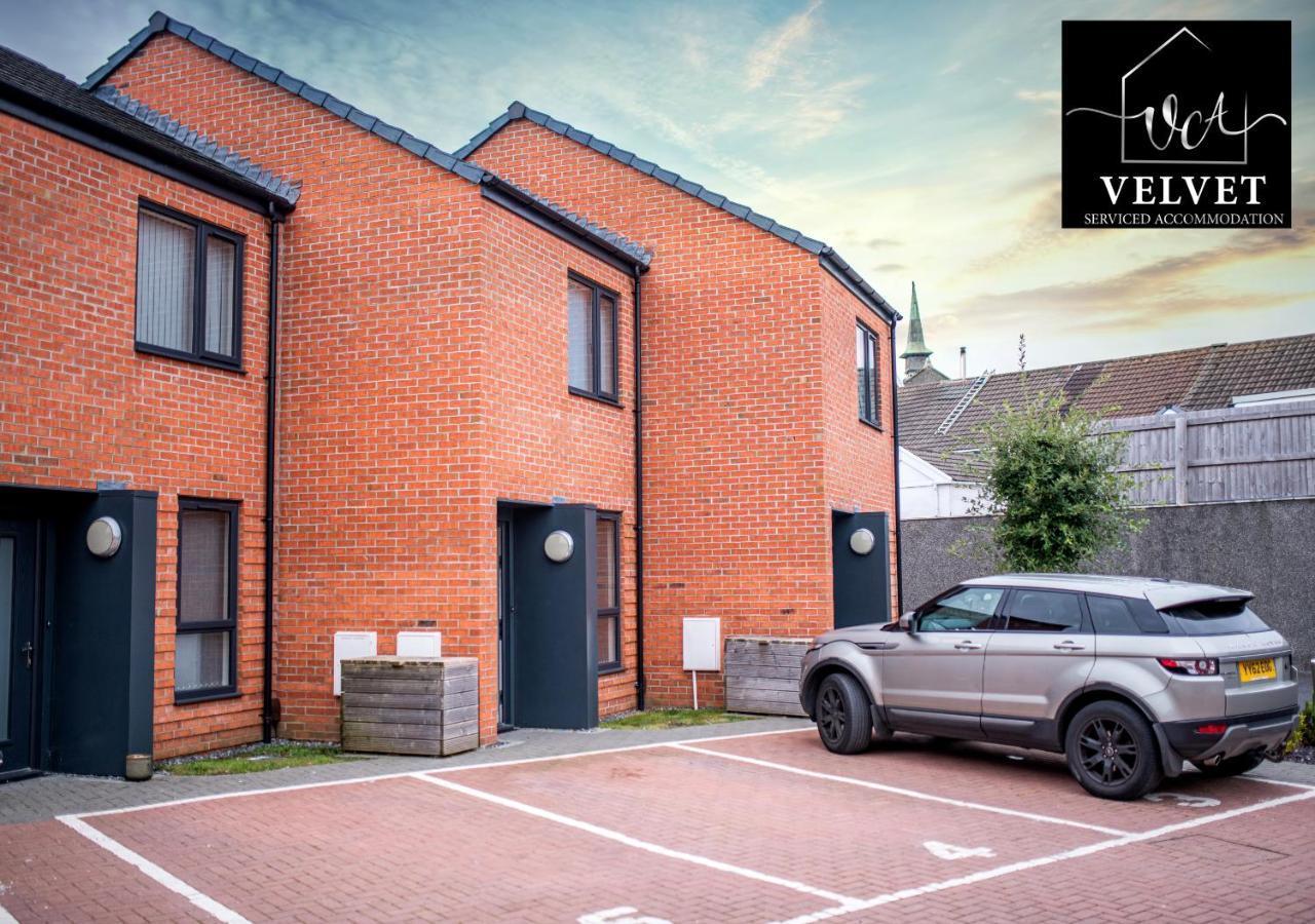 1 Bed House , Free Wifi,Free Parking,Leasure,Business Apartment Swansea Exterior photo